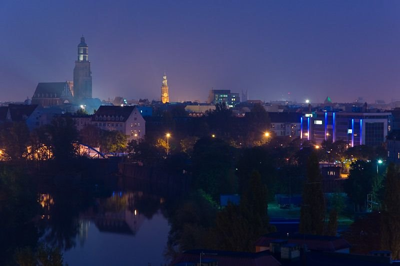 Apartamenty i mieszkania "Odra House" Wrocław, Stare Miasto, Szczepin, ul. Długa 16a,b,c  Foto 1