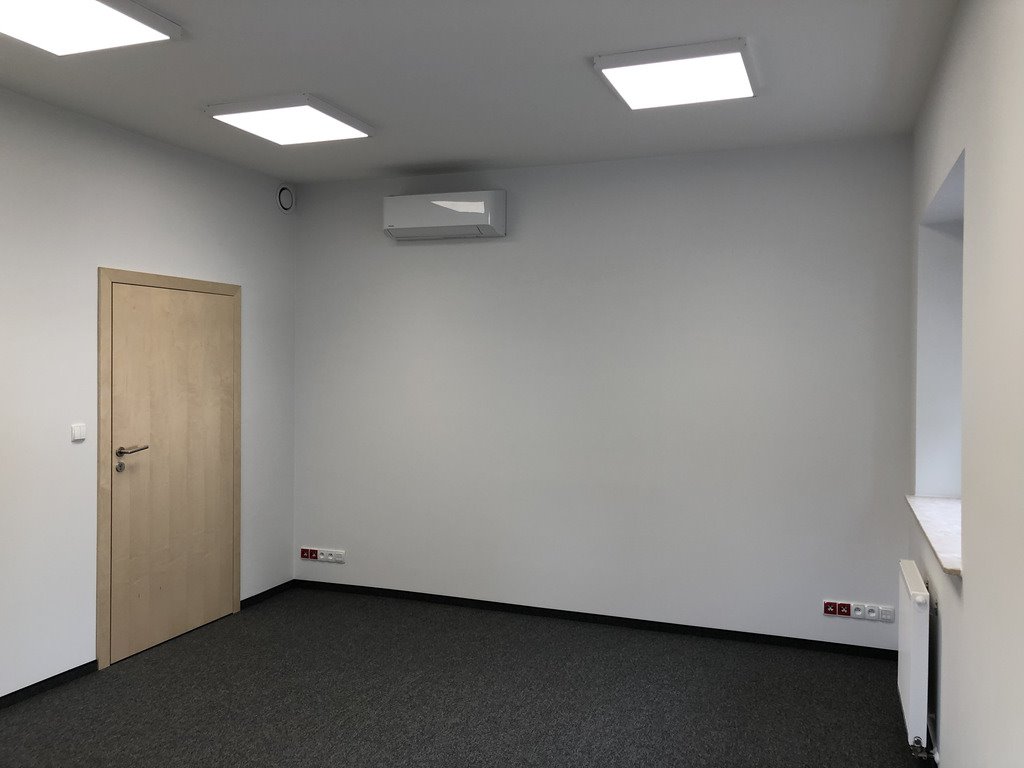 Nowoczesny lokal biurowy 138 m2 w Redłowie, pełne udogodnienia Gdynia, Redłowo, Sportowa  138m2 Foto 1