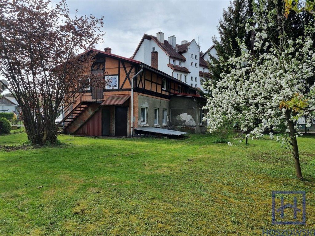 Dom z garażem na dużej działce 1451m2 w Leśnej Leśna  107m2 Foto 1