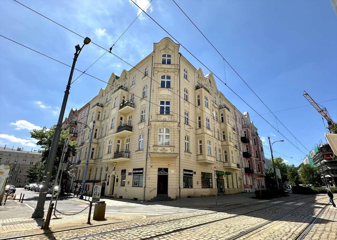 Do sprzedania klimatyczne 2 pokoje z widokiem na Stare Miasto Poznań, Stare Miasto, pl. Bernardyński 2  48m2 Foto 1