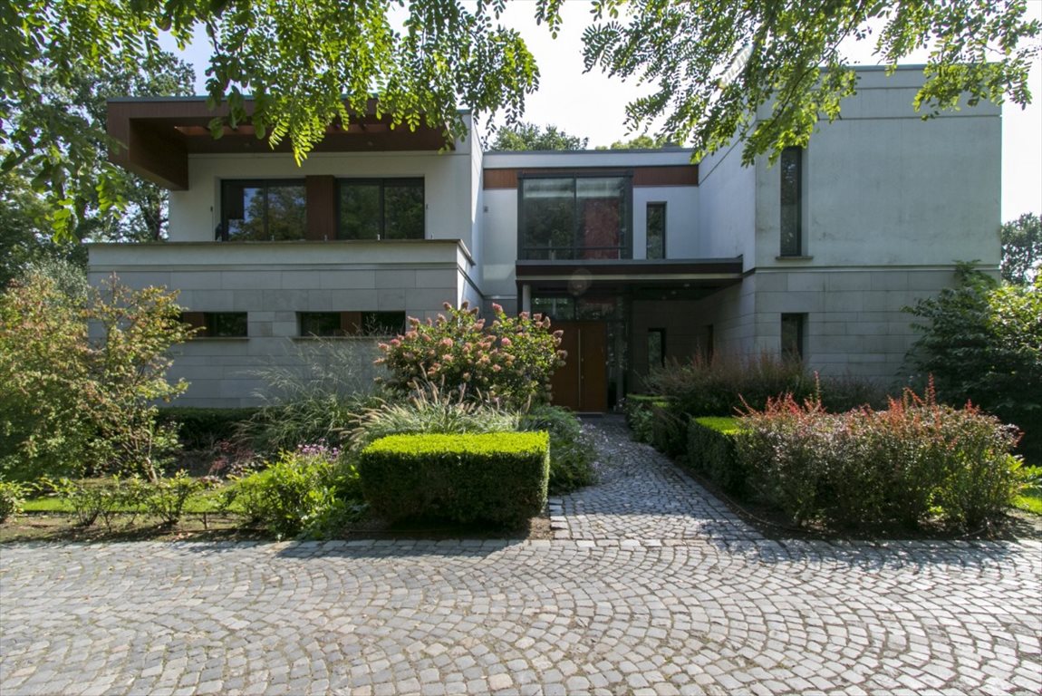 Dom na sprzedaż Strzykuły, Srebrzysta Aleja 460m2 Foto 1 Dom na sprzedaż Strzykuły, Srebrzysta Aleja 460m2 Foto 1