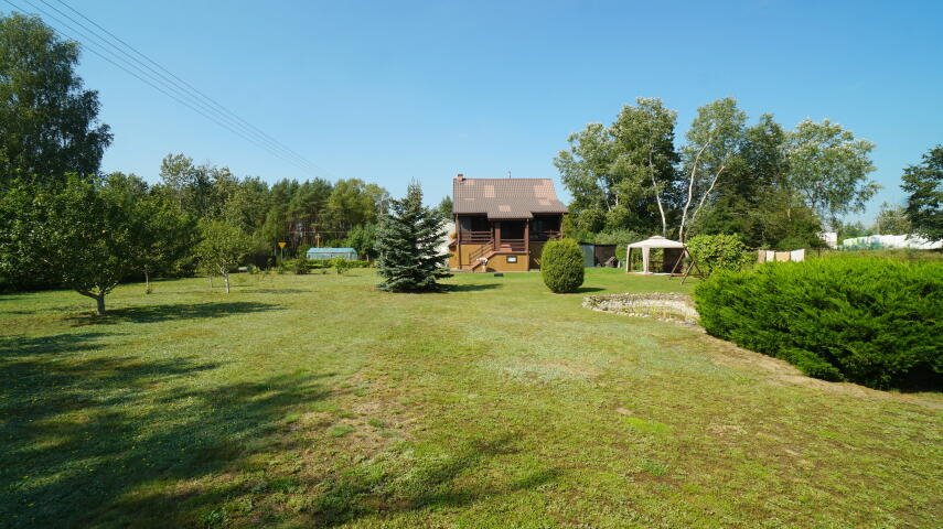 Urokliwy dom drewniany 140 m2 z ogrodem i tarasem Laski, Laski  140m2 Foto 1