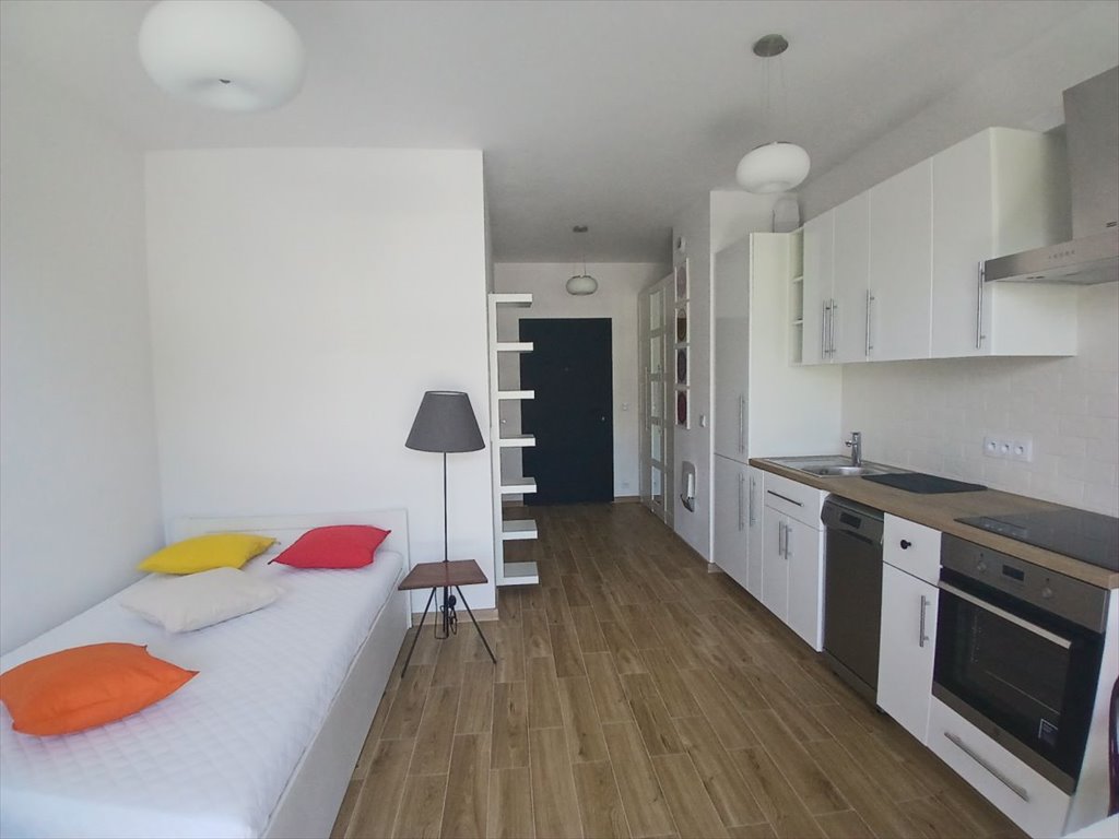 Kawalerka z balkonem w Soho Factory, pełne wyposażenie Warszawa, Praga-Południe Kamionek, Mińska  26m2 Foto 1