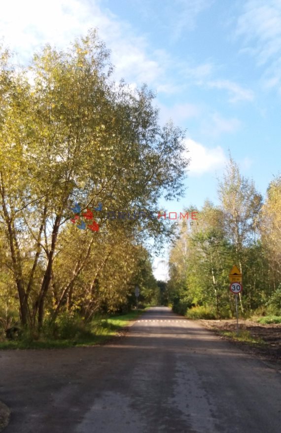 Działka budowlana 1116 m² w Jesówce z mediami i lasem Jesówka  1 116m2 Foto 1