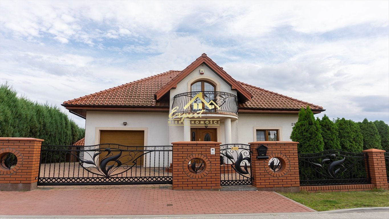 Dom na sprzedaż Iława, Świerkowa  202m2 Foto 1
