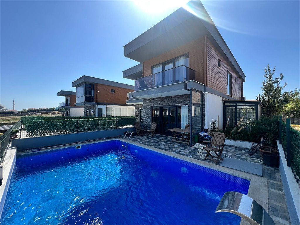 Luksusowa willa z basenem i widokiem na morze Turcja, Stambuł, Bahçelievler, Büyükçekmece, Stambuł  200m2 Foto 1