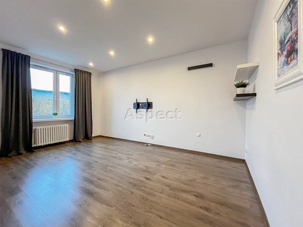 Mieszkanie dwupokojowe na sprzedaż Bytom, Szombierki  56m2 Foto 1