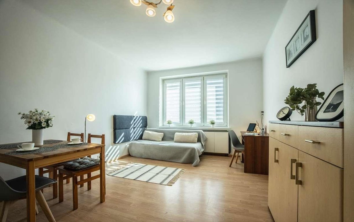 Kawalerka 34 m² w Łodzi - blisko Uniwersytetu Łódzkiego Łódź, Śródmieście, Uniwersytecka  34m2 Foto 1