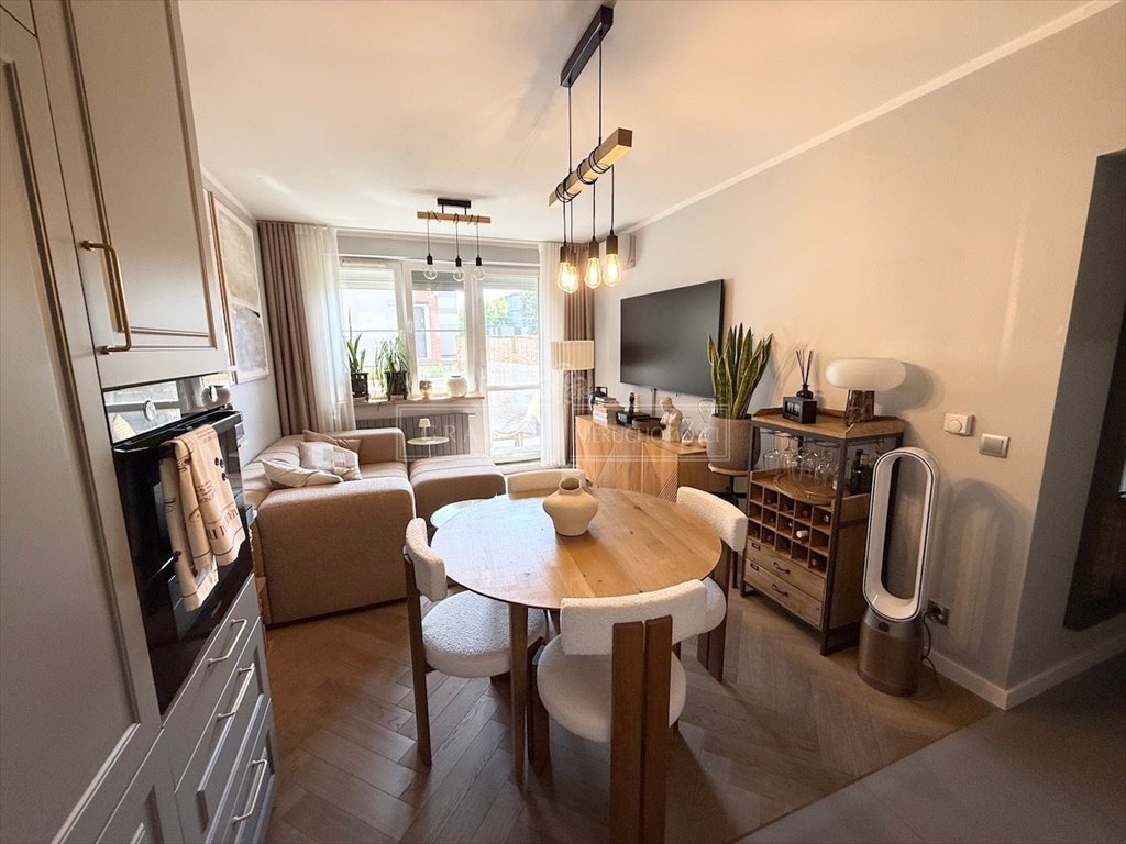 Do sprzedania przestronne 48,3 m² mieszkanie z aneksem kuchennym w Bydgoszczy Bydgoszcz, Centrum  48m2 Foto 1