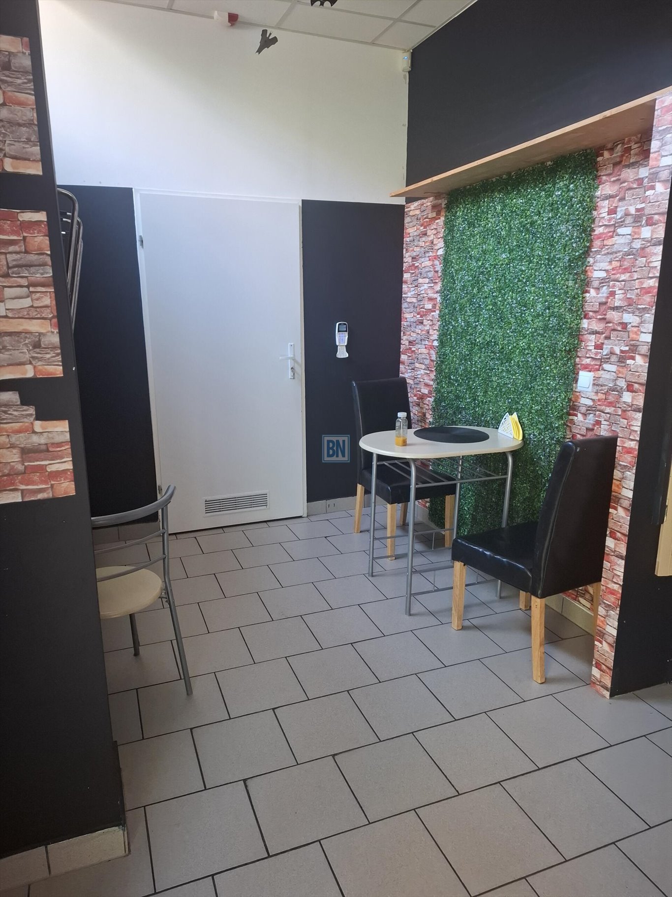 Atrakcyjny lokal gastronomiczny 62 m2 w Zabrzu z dużym ruchem Zabrze  62m2 Foto 1