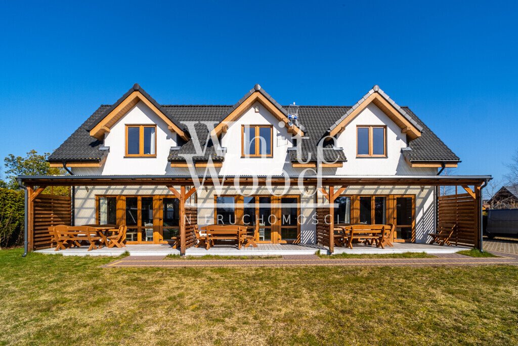 Lokal użytkowy na sprzedaż Dębki  200m2 Foto 1