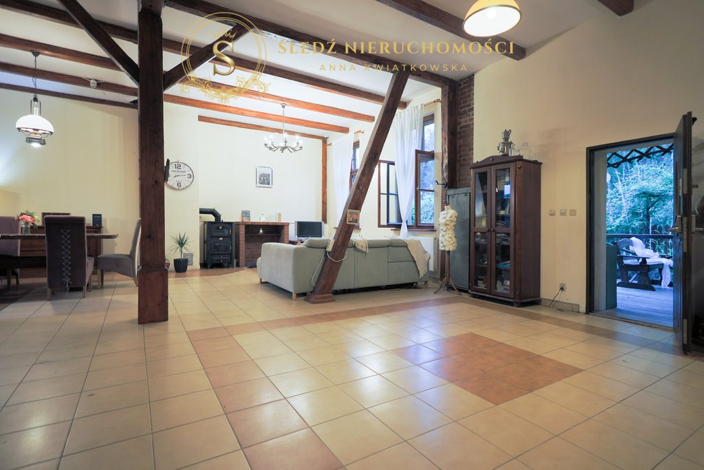 Dom na sprzedaż Krzelów  250m2 Foto 3