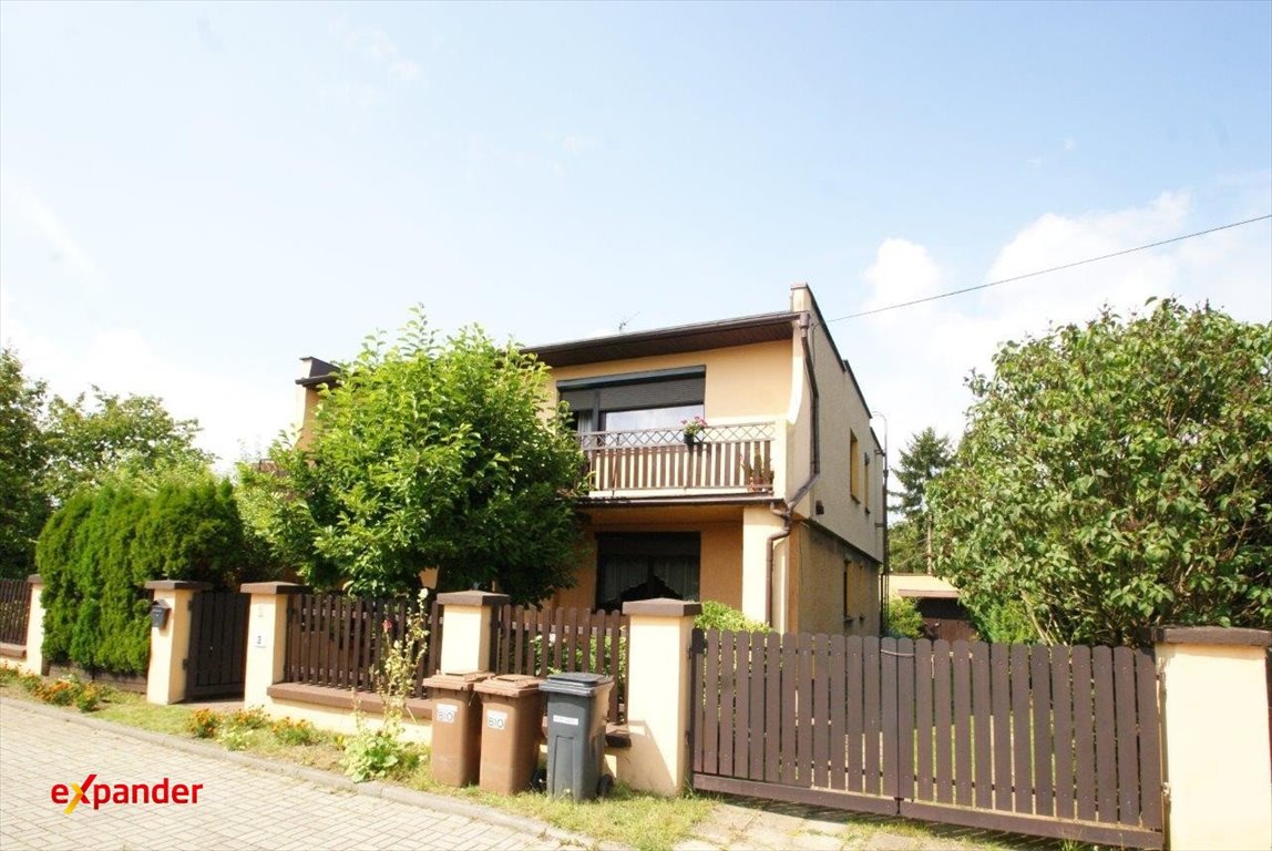Dom dwurodzinny z garażem i altaną, 220 m2, Tarnowskie Góry Tarnowskie Góry, Trakcyjna  220m2 Foto 1