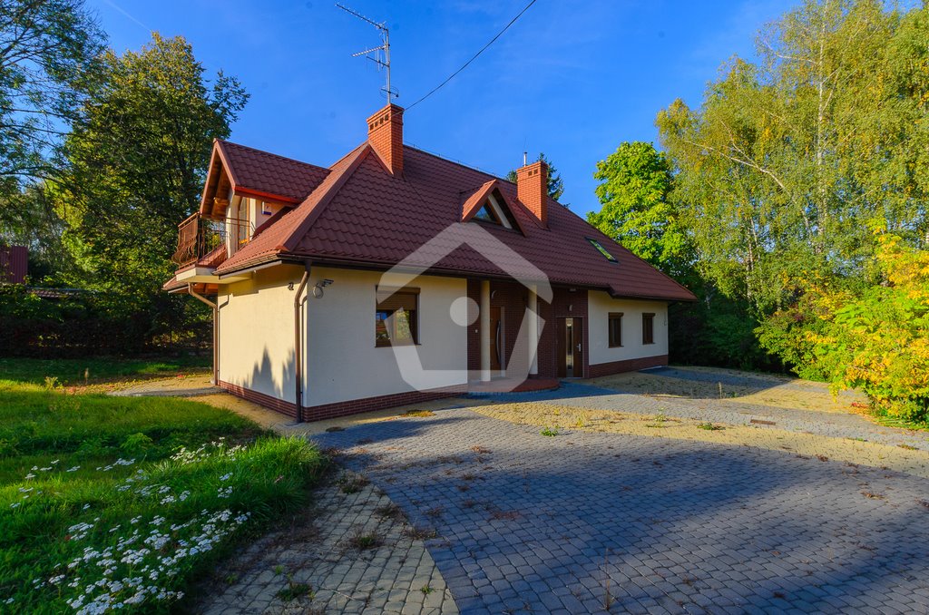 Przestronny dom 228 m² z ogrodem w Rzeszowie - zapraszam Rzeszów, Wilkowyja  228m2 Foto 1