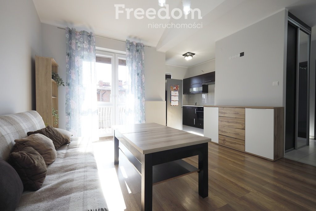 Na wynajem przytulne 2-pokojowe mieszkanie z loggią w Iławie Iława  42m2 Foto 1