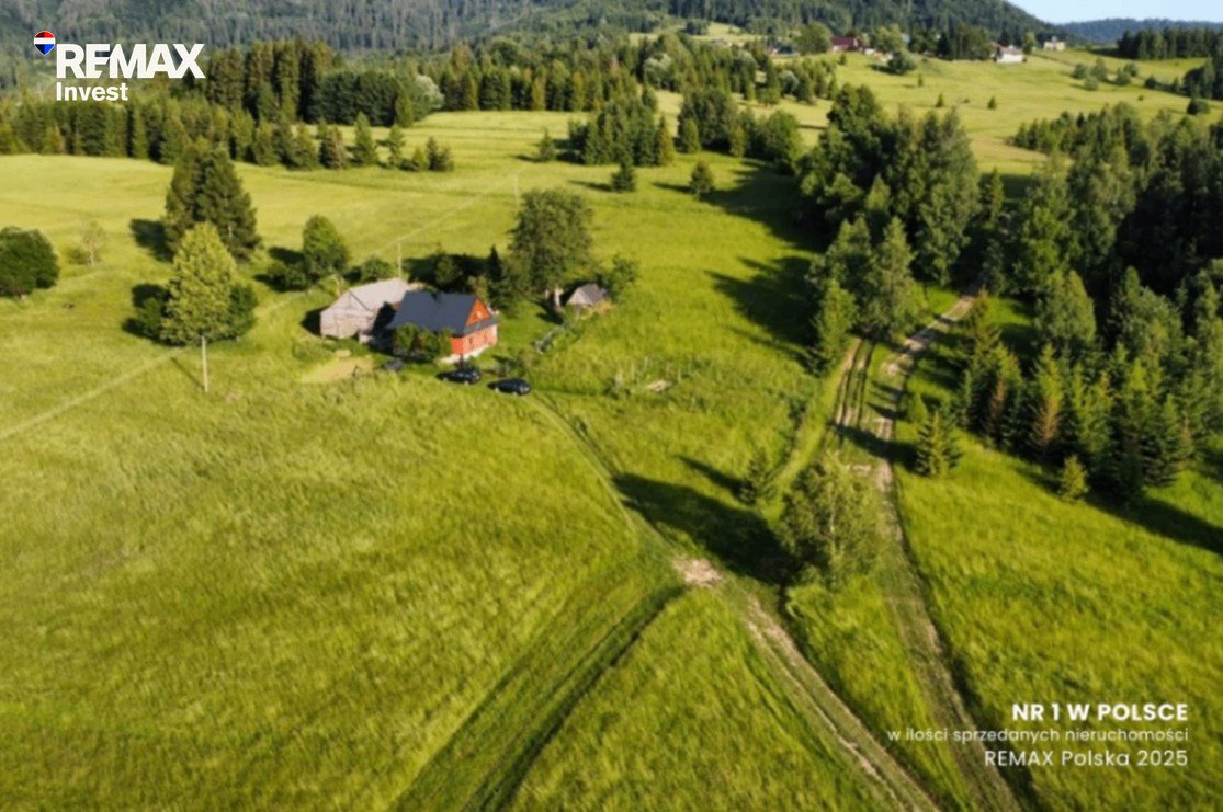 Gospodarstwo 2,5 ha z widokiem na Beskidy i domem z drewna Glinka, 326  25 000m2 Foto 1