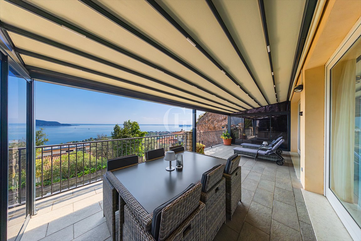 Luksusowy apartament z tarasem nad Lake Garda - zapraszam Włochy, Toscolano Maderno  80m2 Foto 1