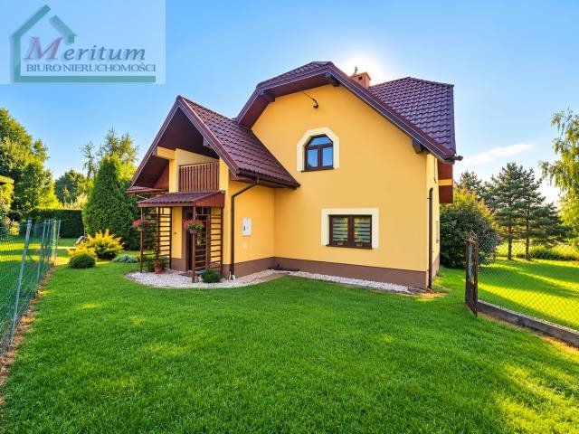 Polecam przestronny dom 203 m² z kominkiem i tarasem w Świerzowej Polskiej Świerzowa Polska  203m2 Foto 1