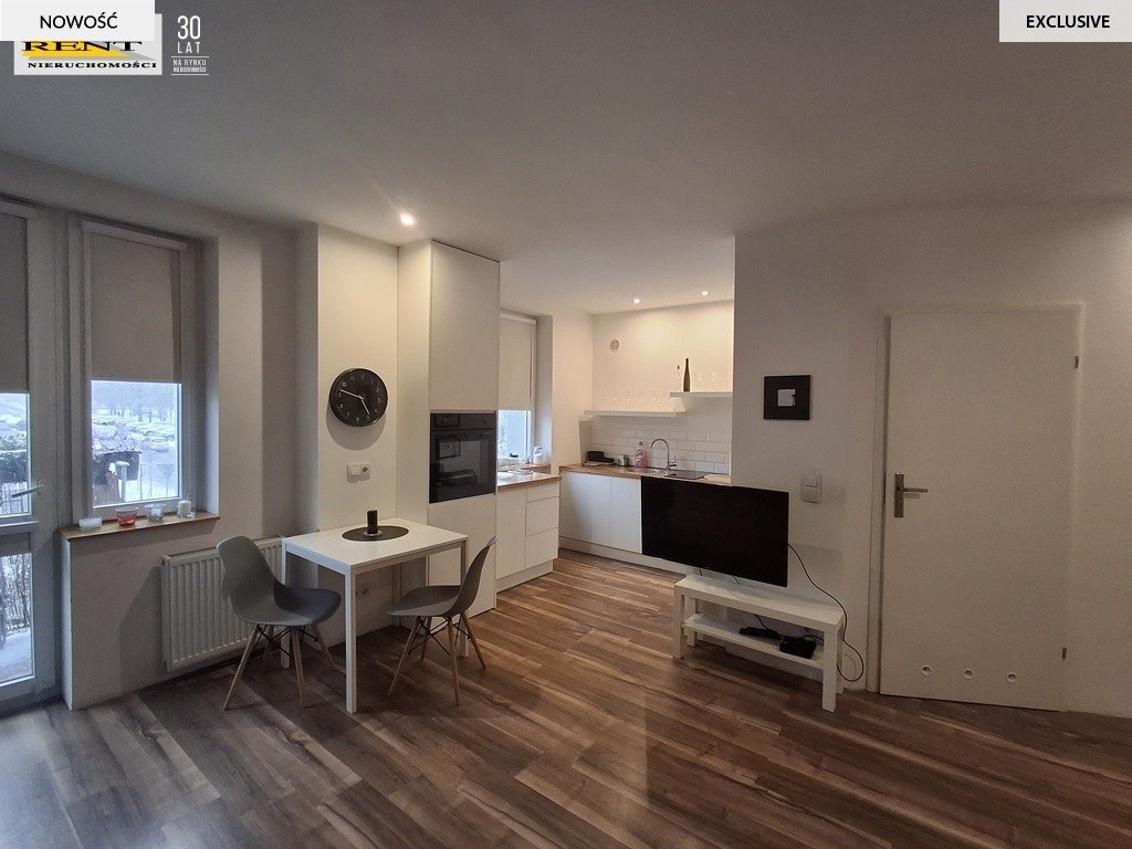 Przytulne 38 m² z balkonem, blisko uczelni i parków Szczecin, Śródmieście-Centrum, Wielkopolska  38m2 Foto 1