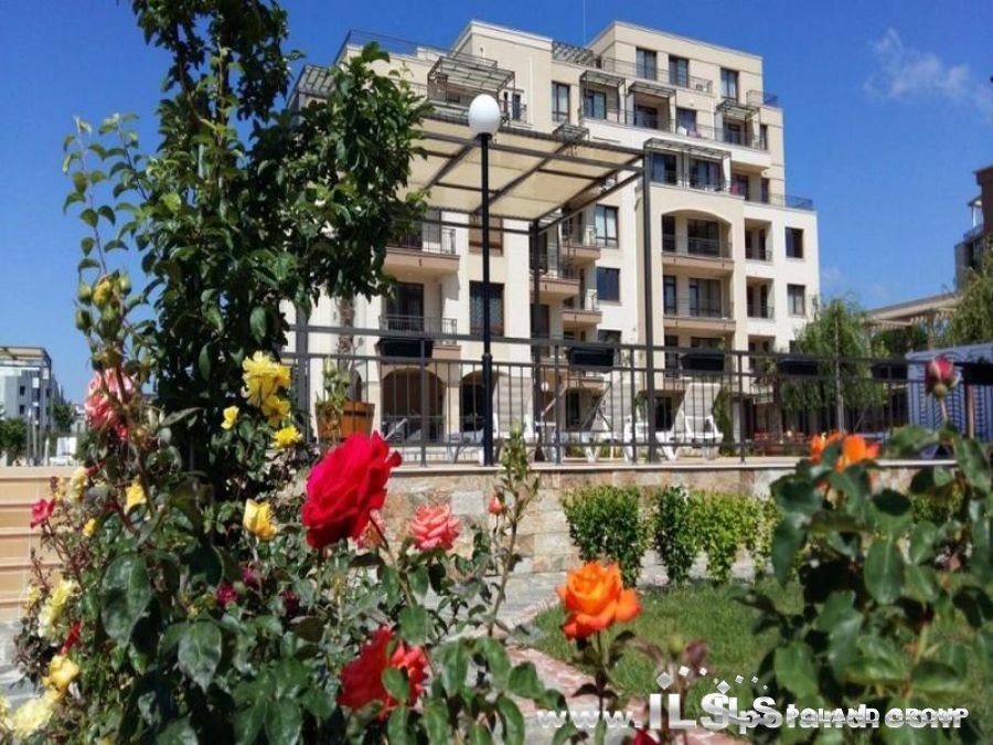 Studio z pełnym umeblowaniem - 300 m od plaży Sveti Vlas Bułgaria, Sveti Vlas, SORRENTO SOLE MARE  34m2 Foto 1