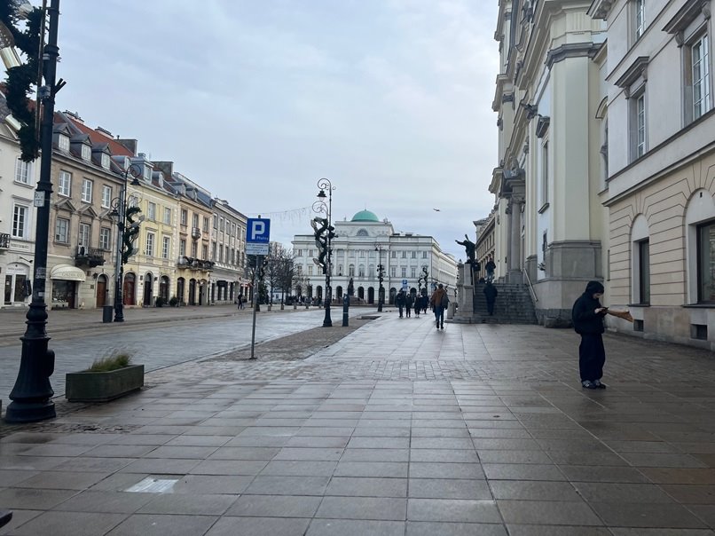 Mieszkanie dwupokojowe na sprzedaż Warszawa, Śródmieście, Stare Miasto, Krakowskie Przedmieście 20/22  82m2 Foto 4