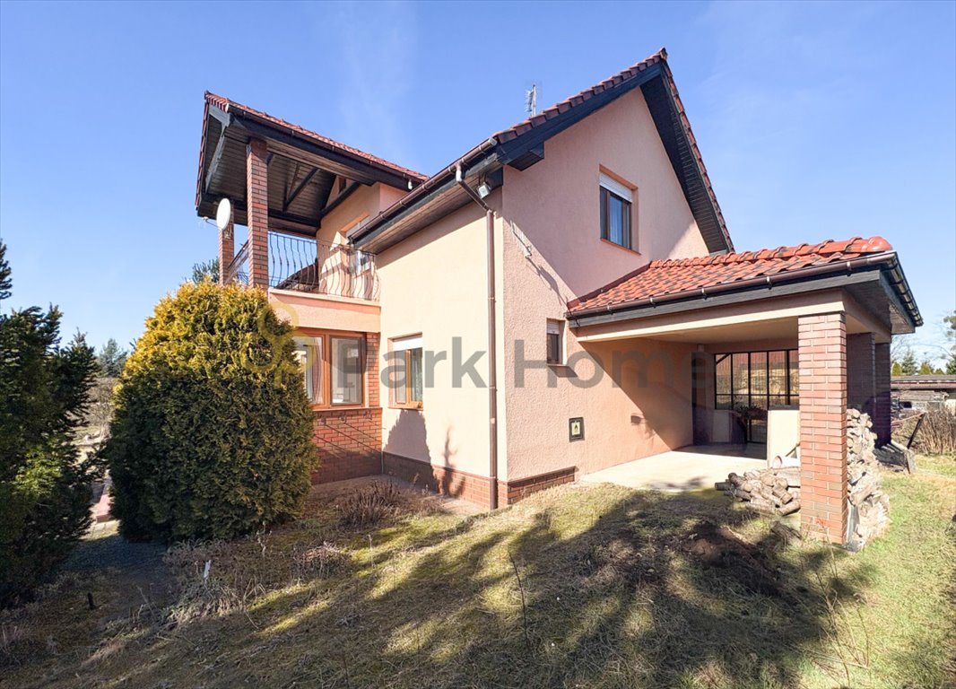 Komfortowy dom 131 m² z dużym ogrodem i kominkiem Jeziory Małe  131m2 Foto 1