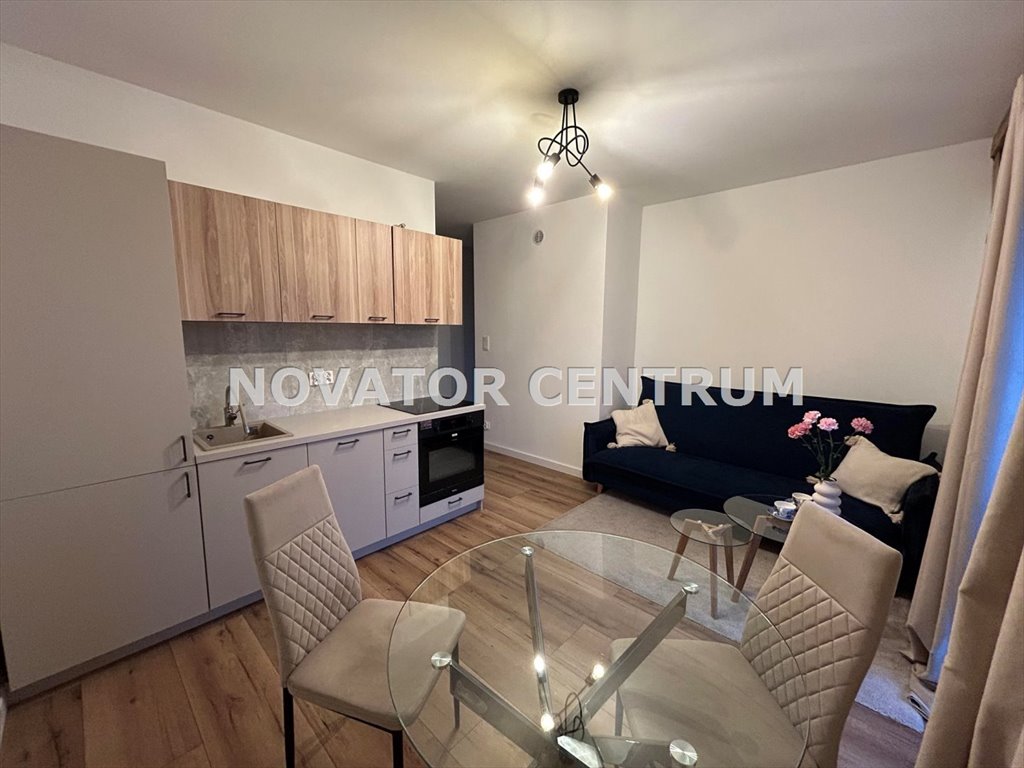 Mieszkanie 38 m2 z balkonem i komórką w centrum Bydgoszczy Bydgoszcz, Centrum  38m2 Foto 1