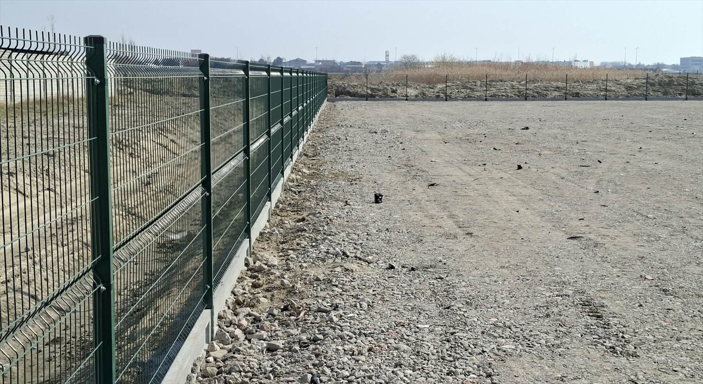 Plac 5000 m² z dobrym dojazdem, ogrodzony i utwardzony Sokołów, Wacława 13  5 000m2 Foto 1