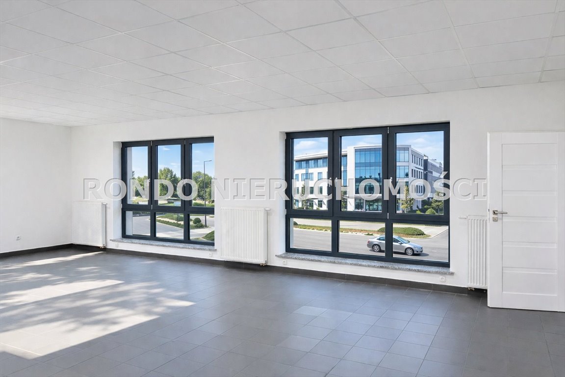 Nowoczesny lokal 65 m2 na Krzykach – idealny na sklep lub biuro Wrocław, Krzyki  65m2 Foto 1