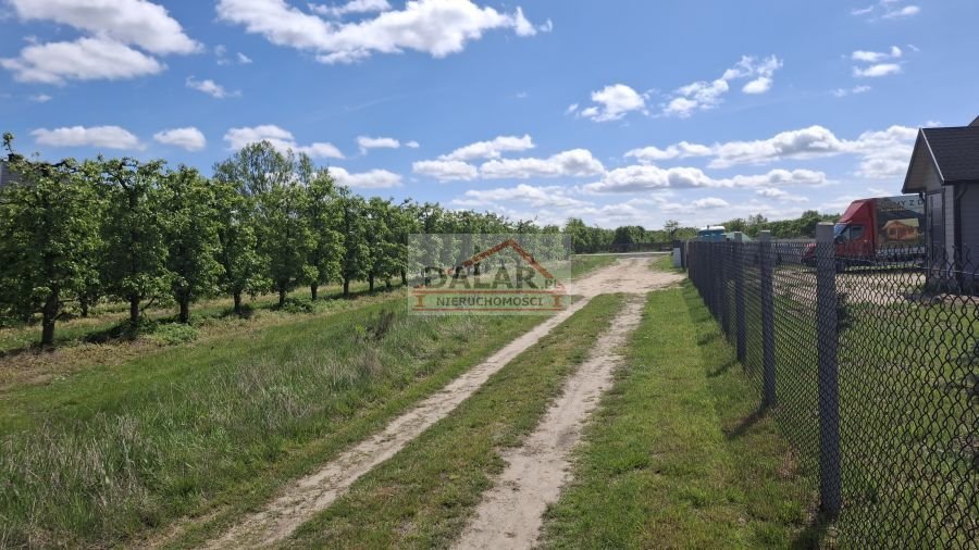 Działka z warunkami zabudowy w Wyborowie, 1048 m2 Wyborów  1 048m2 Foto 1