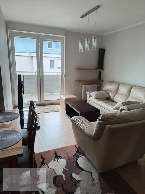 Mieszkanie dwupokojowe na wynajem Poznań, Nowe Miasto  52m2 Foto 1