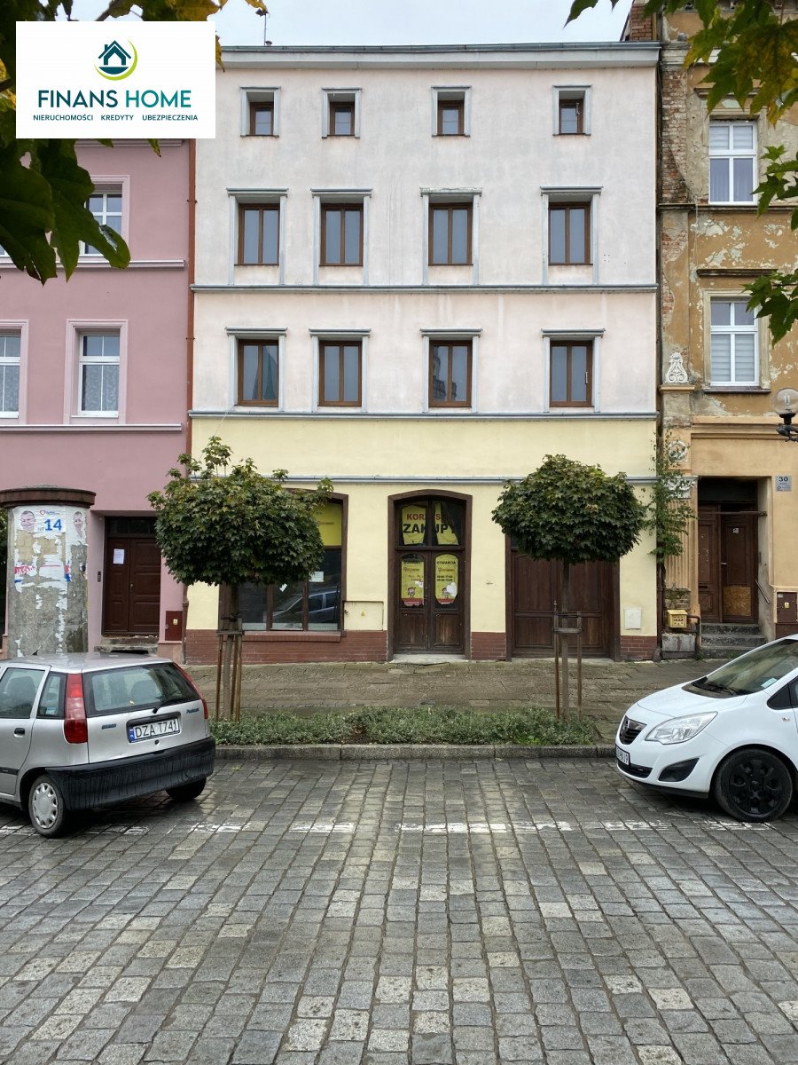 Mieszkanie dwupokojowe na sprzedaż Ziębice, Rynek  76m2 Foto 1