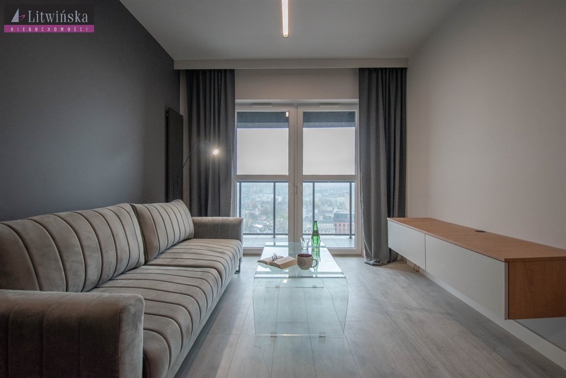 Nowoczesne 3-pokojowe mieszkanie z garażem i panoramicznym widokiem Łódź, Śródmieście  55m2 Foto 1