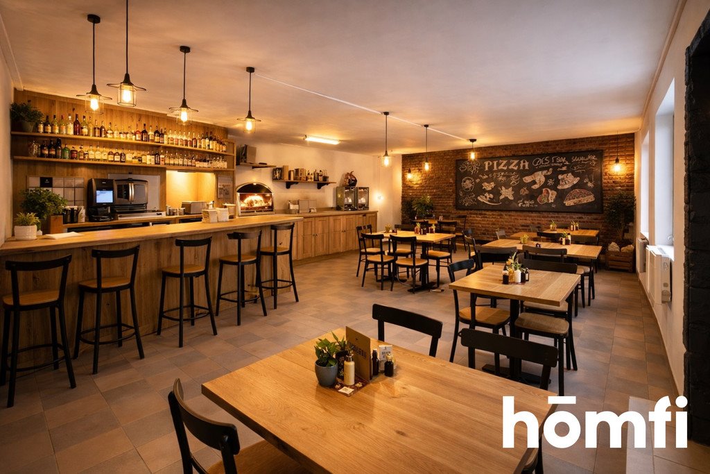 Lokal usługowy 170 m² z dużym parkingiem, widoczny przy głównej drodze Łabunie, Zamojska  190m2 Foto 1