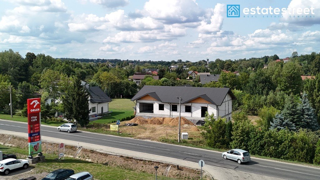 Lokal użytkowy na sprzedaż Sonina  676m2 Foto 1