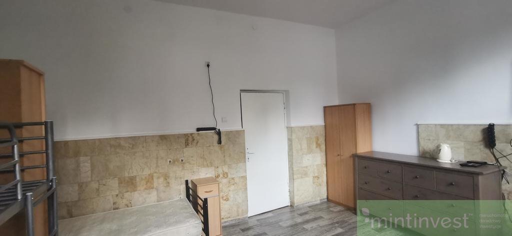 Lokal użytkowy z dużym potencjałem, 97,97 m2, witryny Goleniów  98m2 Foto 1