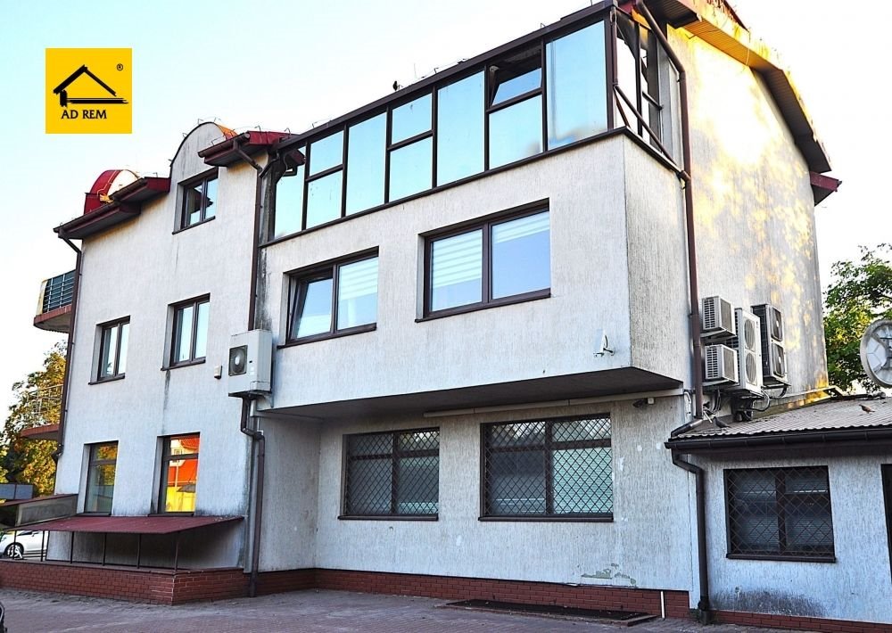Polecam lokal użytkowy 20,28 m² z dużą widocznością w Zamościu: Zamość Nowa Osada: Okrzei