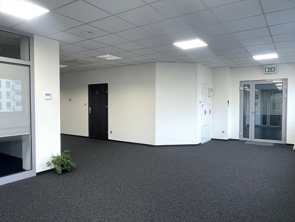 Lokal użytkowy na wynajem Katowice, Wełnowiec, Aleja Korfantego 169  250m2 Foto 5