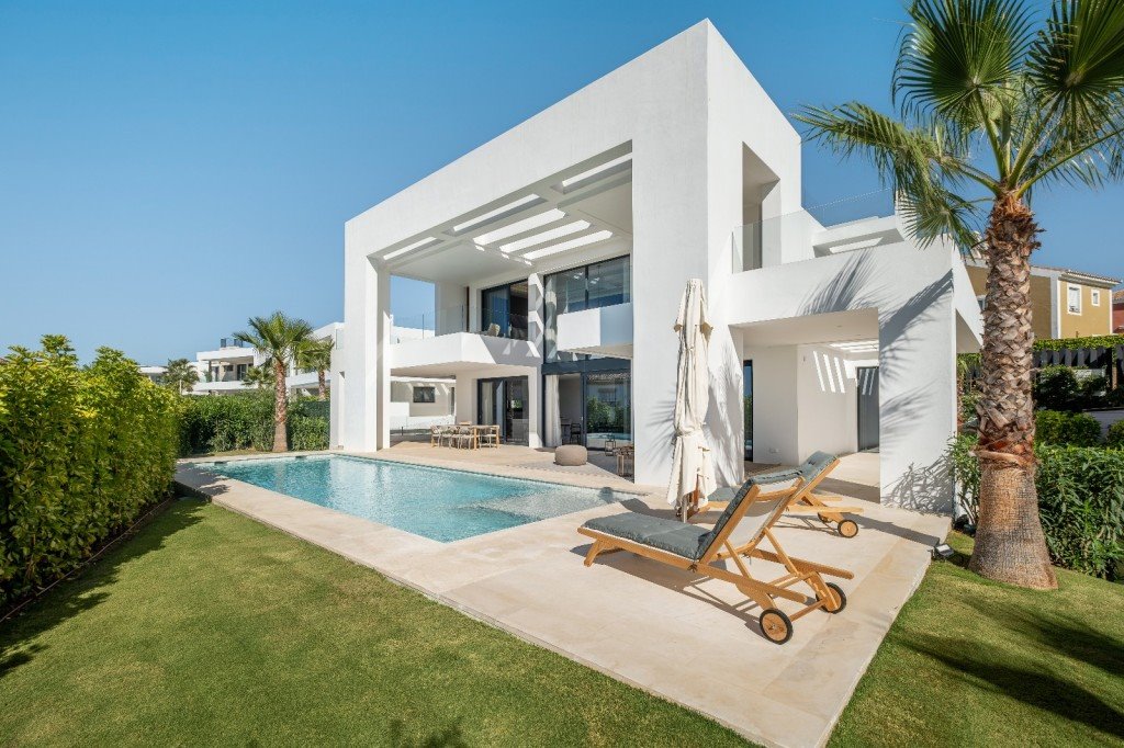 Luksusowa villa 455 m² w El Paraíso, Marbella Hiszpania, El Paraiso, Estepona, El Paraiso  455m2 Foto 1