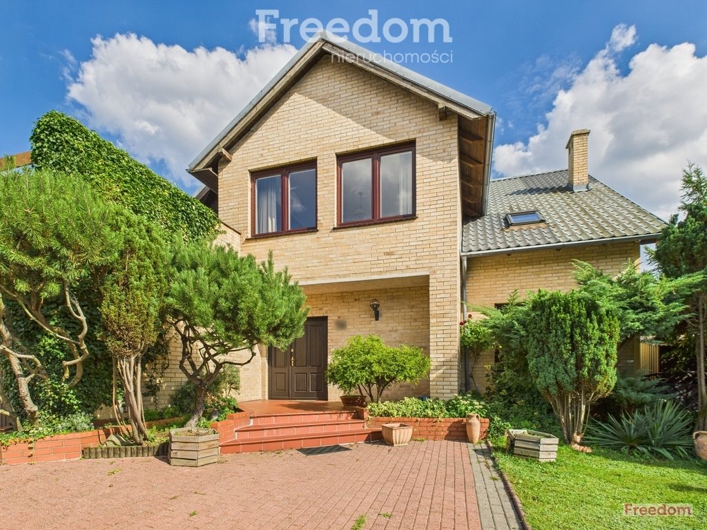 Dom na sprzedaż Goleniów, Ofiar Katynia  251m2 Foto 1