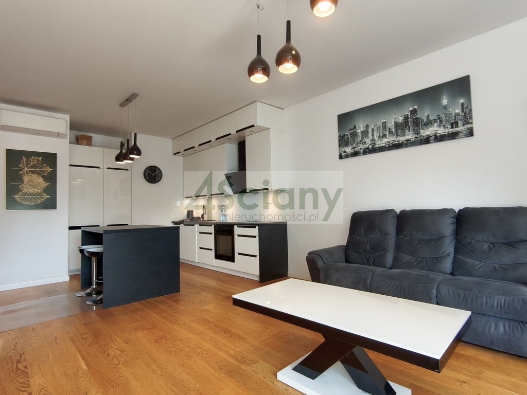 Na wynajem przestronne 3-pokojowe mieszkanie 68 m² z tarasem w Warszawie Warszawa, Mokotów, Cieszyńska  68m2 Foto 1