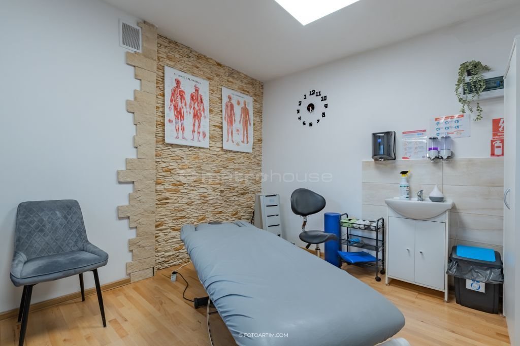 Lokal użytkowy na sprzedaż Szczytno, Żeromskiego  77m2 Foto 1