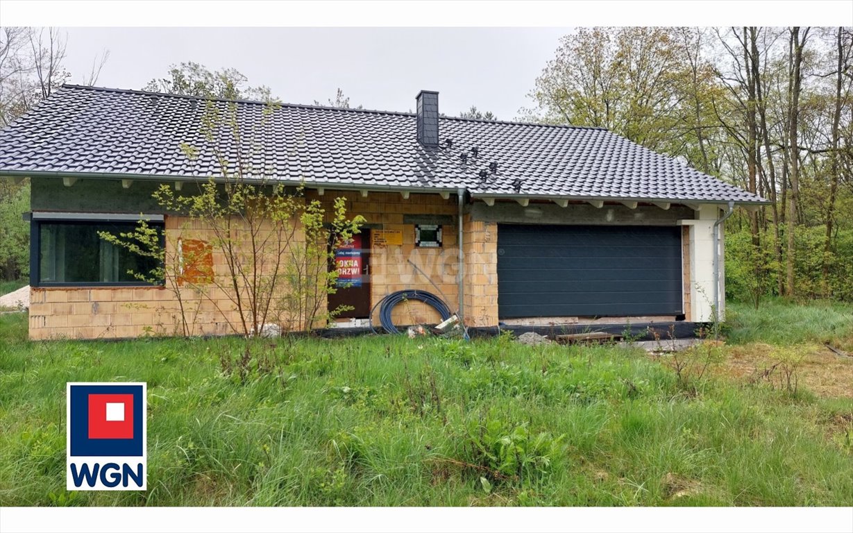 Nowoczesny dom w Tomaszowie z garażem i dużą działką Tomaszowo, Osiedlowa  110m2 Foto 1