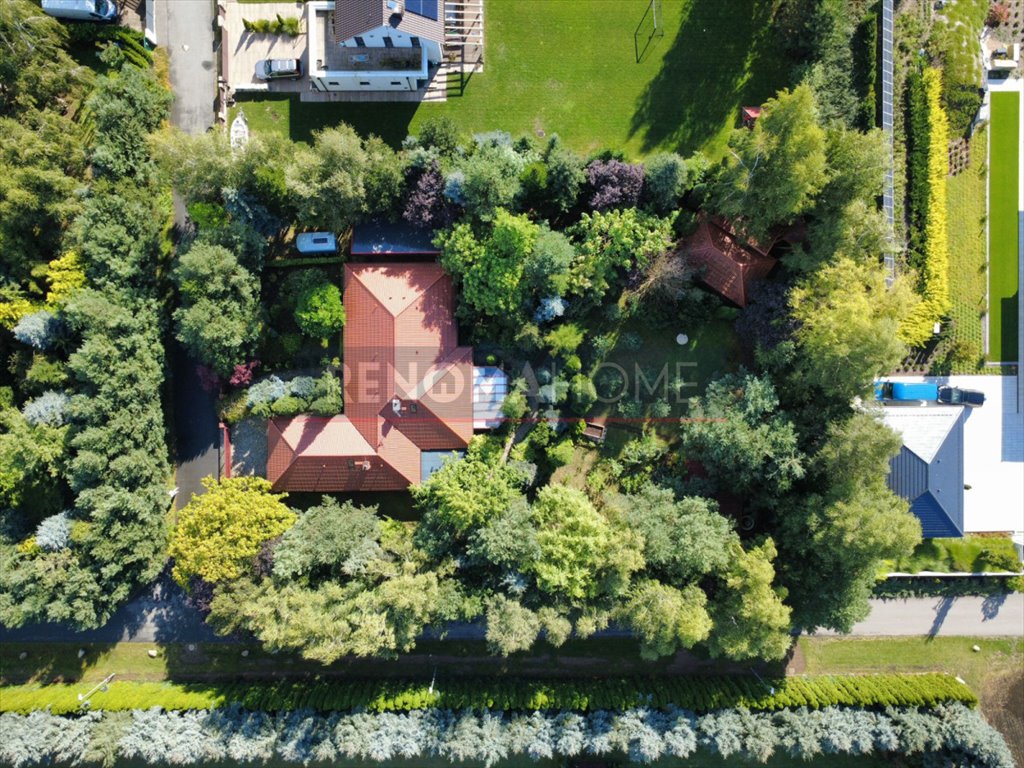 Przestronny dom z ogrodem, wiata i siłownią w Żernikach Małych Żerniki Małe  176m2 Foto 1