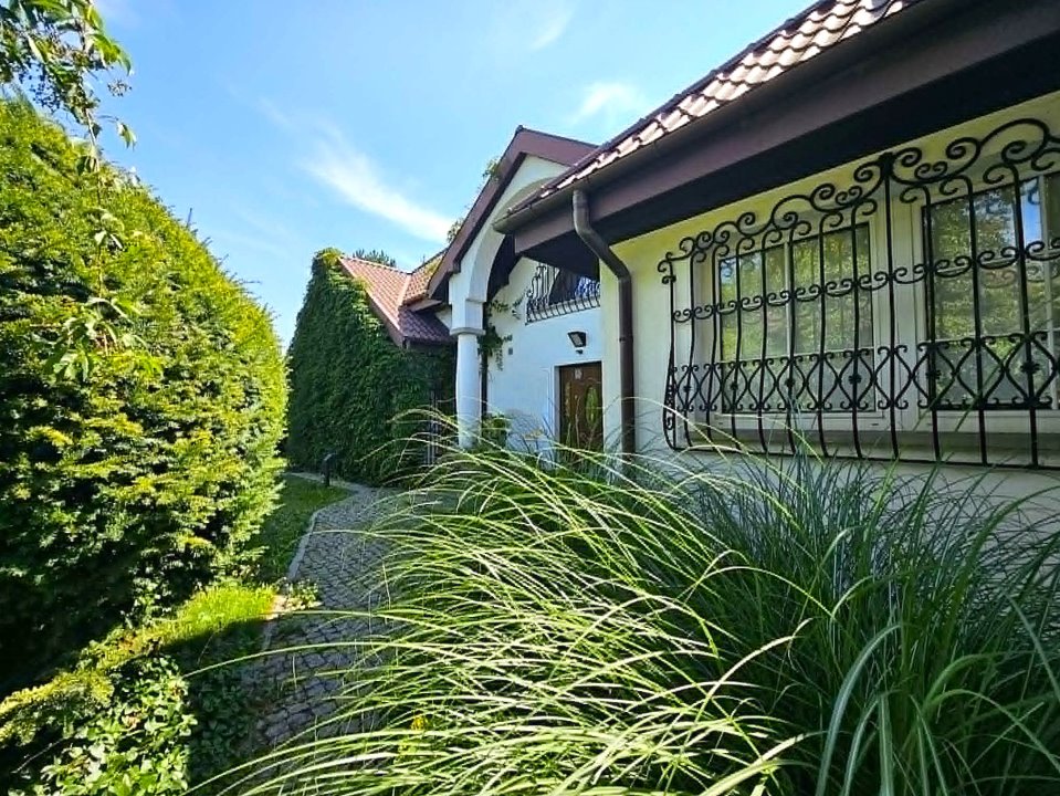 Zapraszam do domu 340 m² w Falentach Nowych z ogrodem i garażem Falenty Nowe  340m2 Foto 1