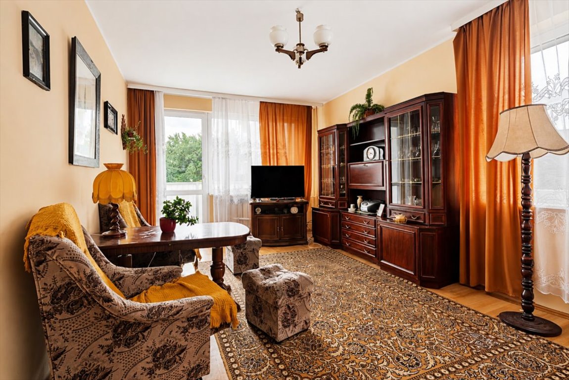 Mieszkanie 48 m² z dużym balkonem w Gdyni - polecam Gdynia, Karwiny, Kazimierza Kruczkowskiego  48m2 Foto 1