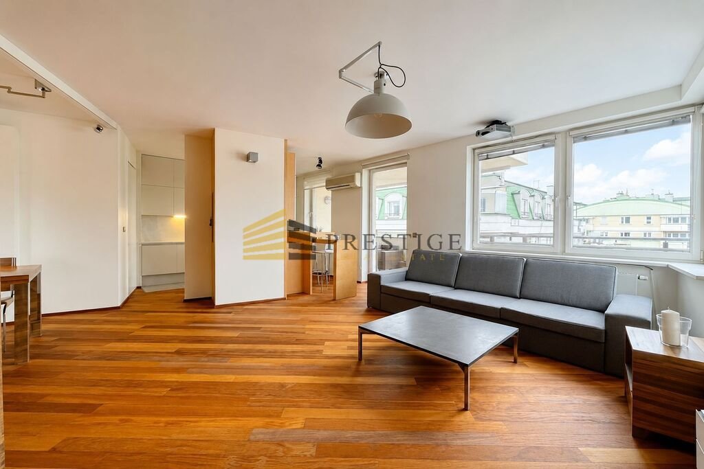 Polecam przestronny 108 m² apartament w Woli z garażami i siłownią Warszawa, Wola, Skwer kard. Stefana Wyszyńskiego  108m2 Foto 1