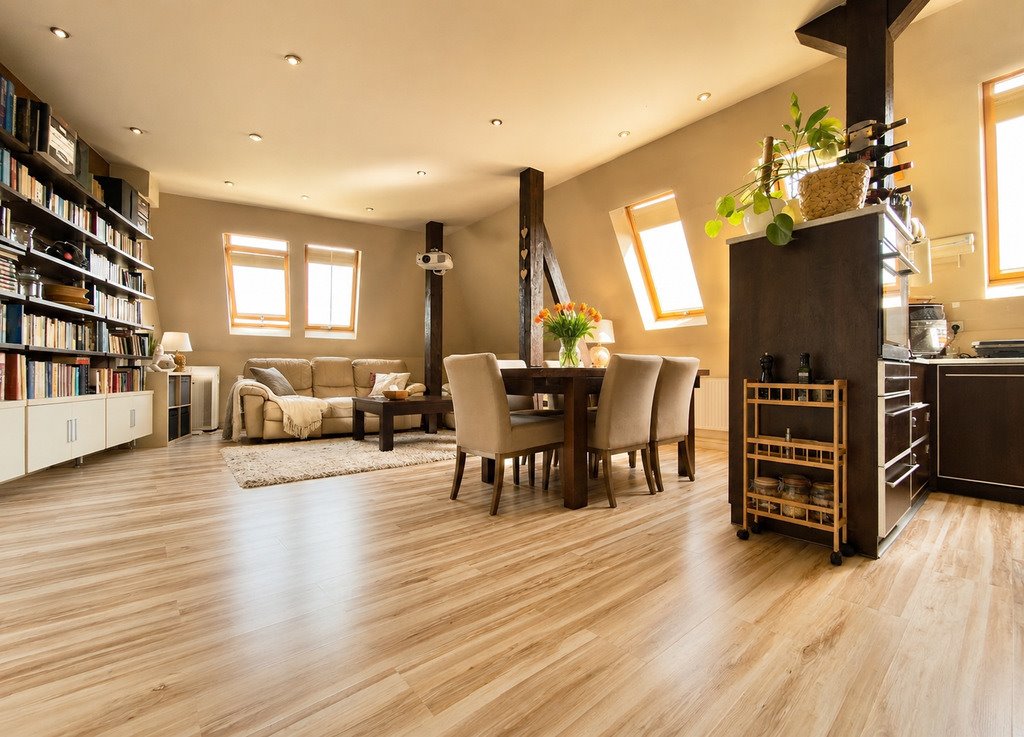 Zapraszam do przestronnego 93 m² mieszkania w centrum Szczecina Szczecin, Śródmieście, marsz. Józefa Piłsudskiego  92m2 Foto 1