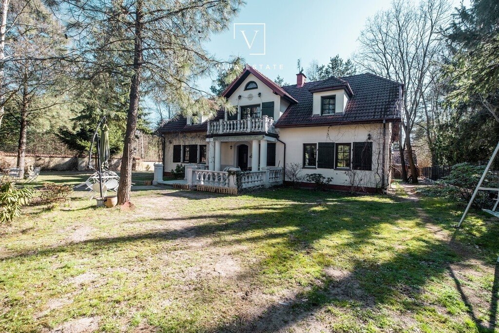 Dom na sprzedaż Runów  480m2 Foto 1