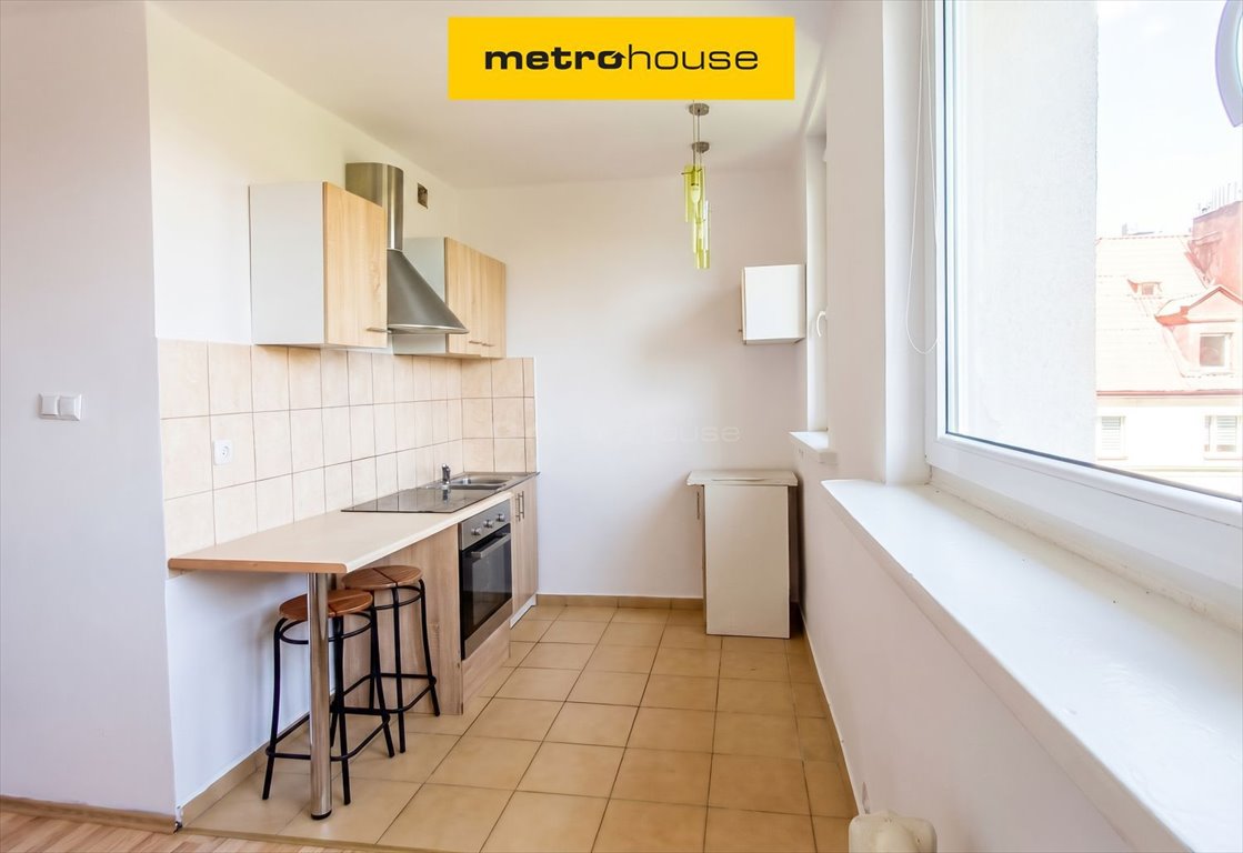 Na sprzedaż funkcjonalne 33,8 m² mieszkanie z osobnym pokojem w Czeladzi Czeladź, Szpitalna  34m2 Foto 1